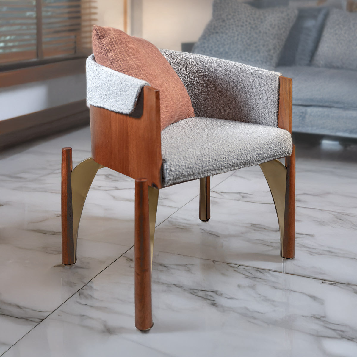 Nir chair